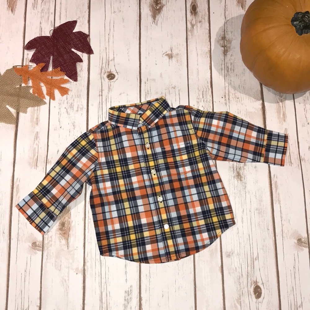 👔 $10 or 2/$13 button down shirt